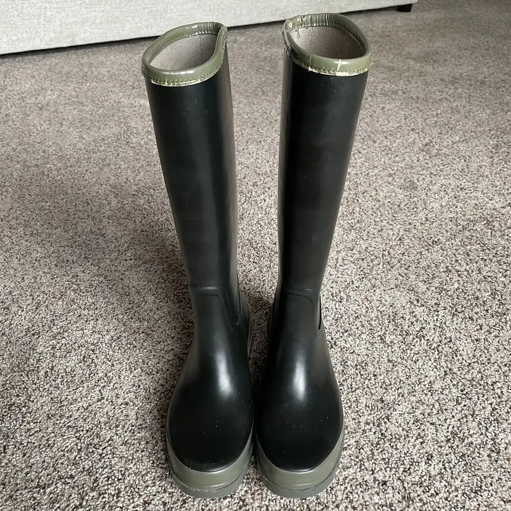 TORY BURCH Women's Rubber Work Boots Equestrian Tall Rain Sz 7 Black/Gray/Green